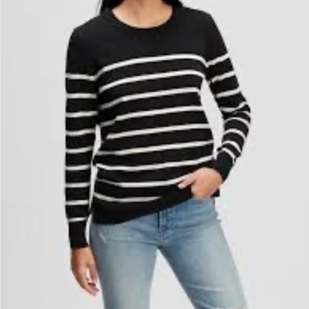 Amazon essentials size lg BNWT